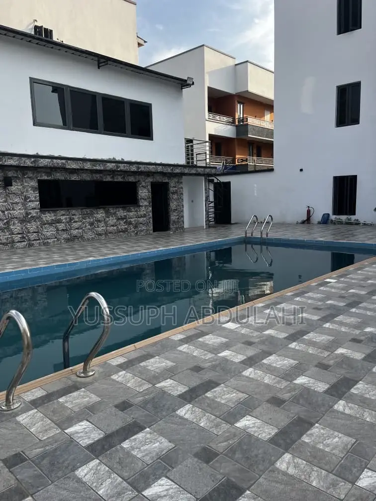 3 Bedrooms Gra Ikeja