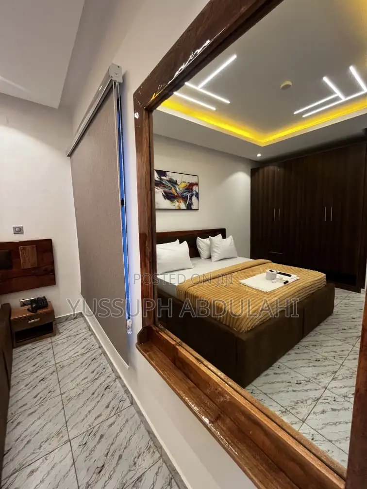 3 Bedrooms Gra Ikeja