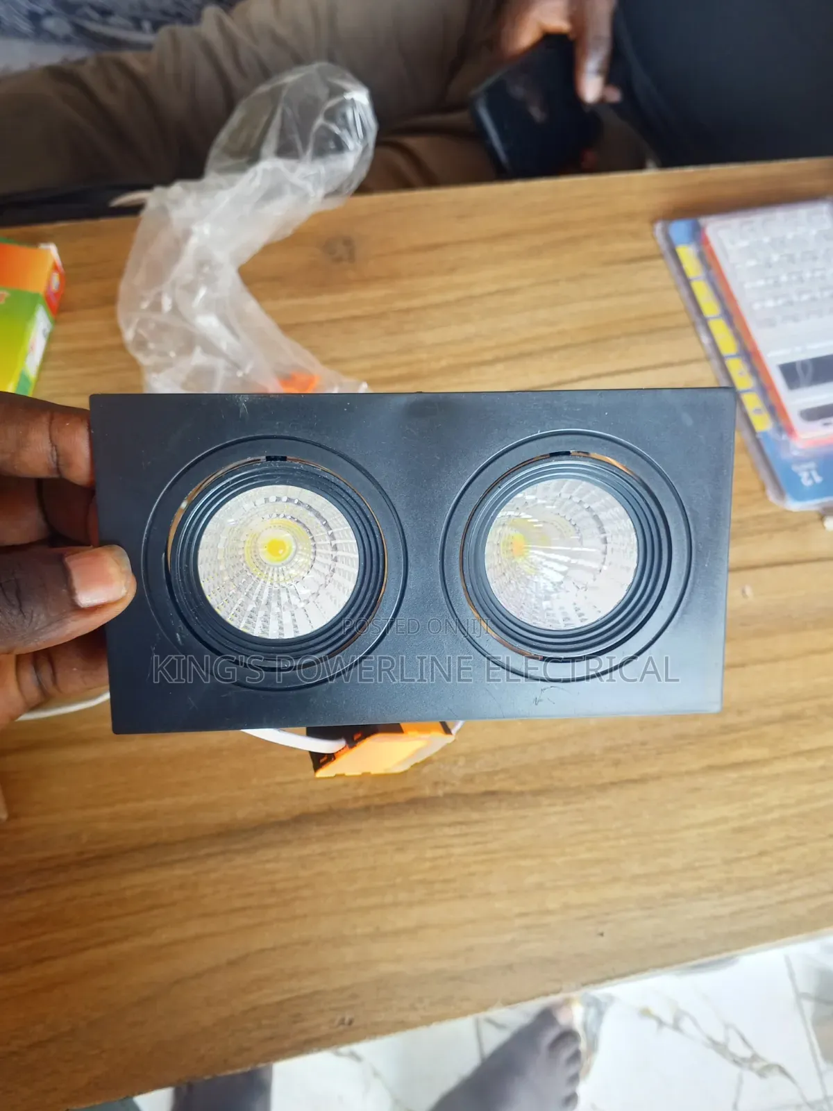 24 Watts Double Resence