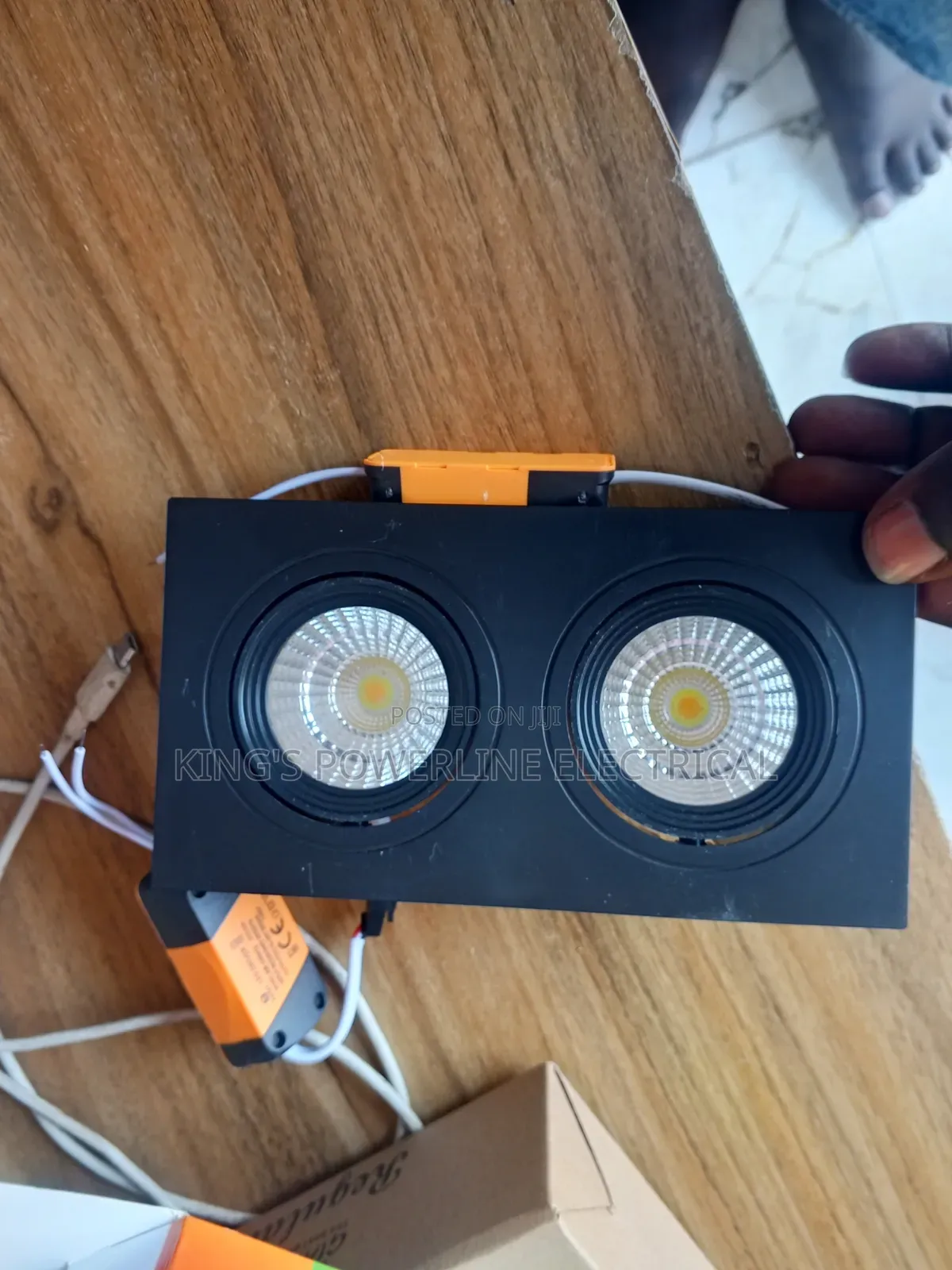 24 Watts Double Resence