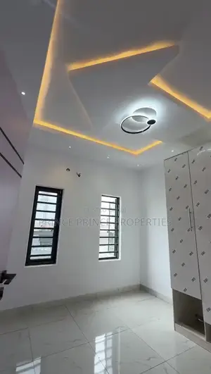 Furnished 2bdrm Apartment in Surulere for rent