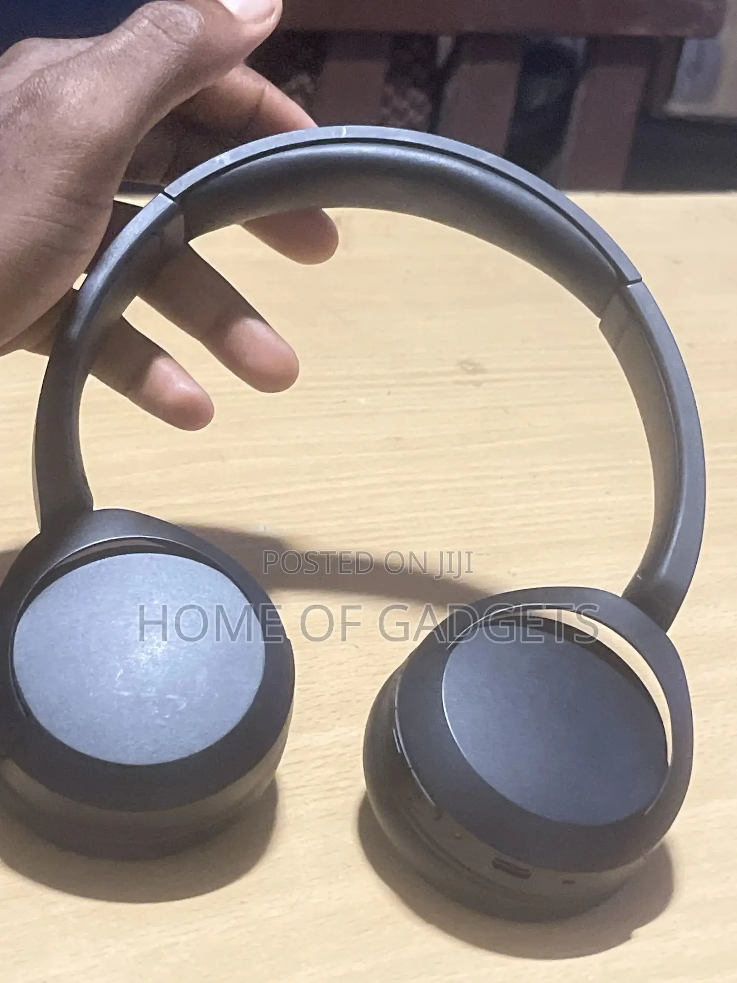 Sony Ch520