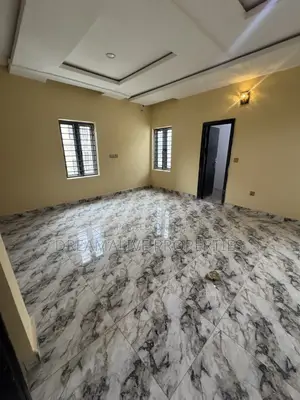 4bdrm Duplex in Life Camp for rent