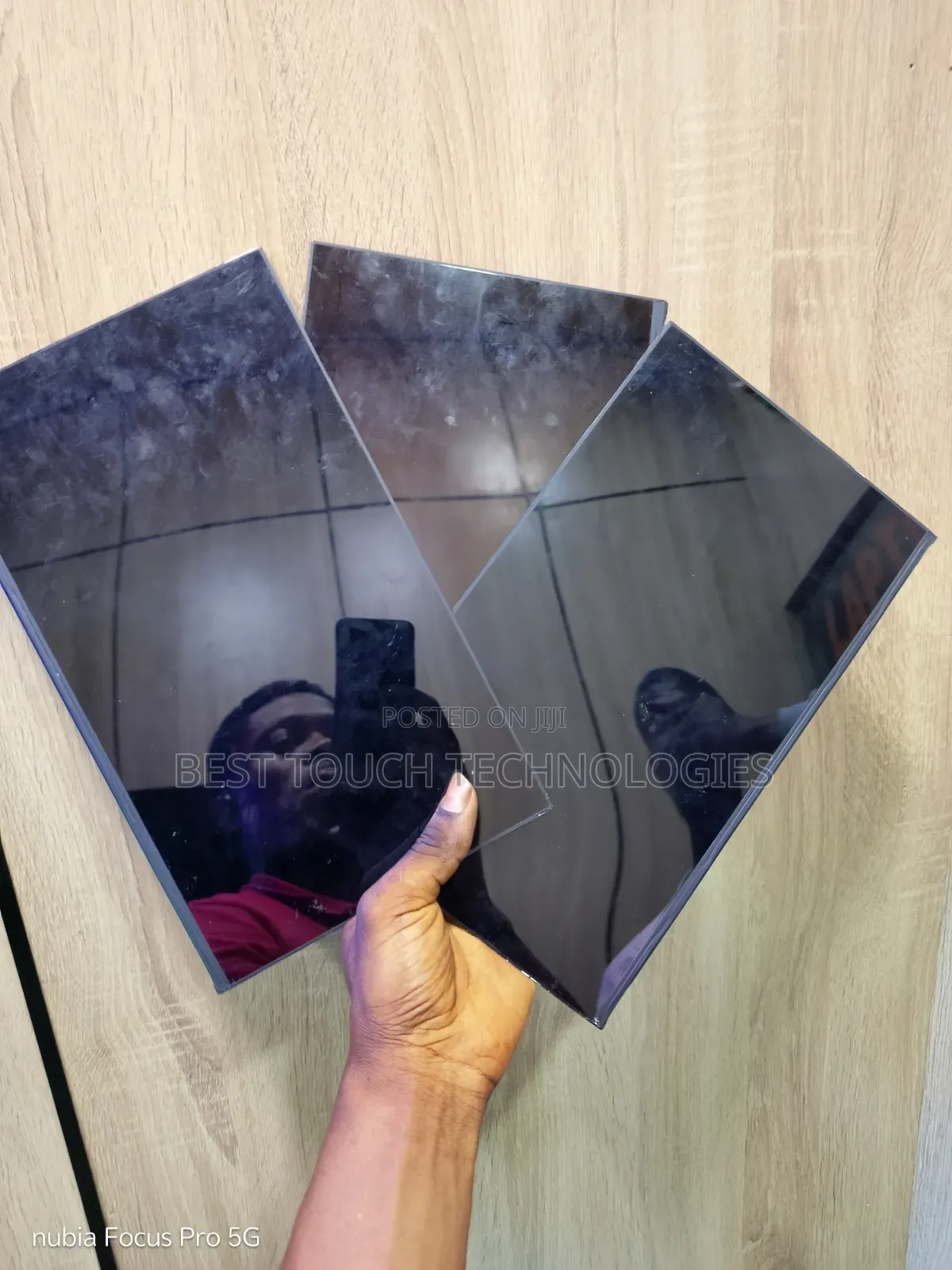 15.6 Screwless Screen Small Interface (Used)