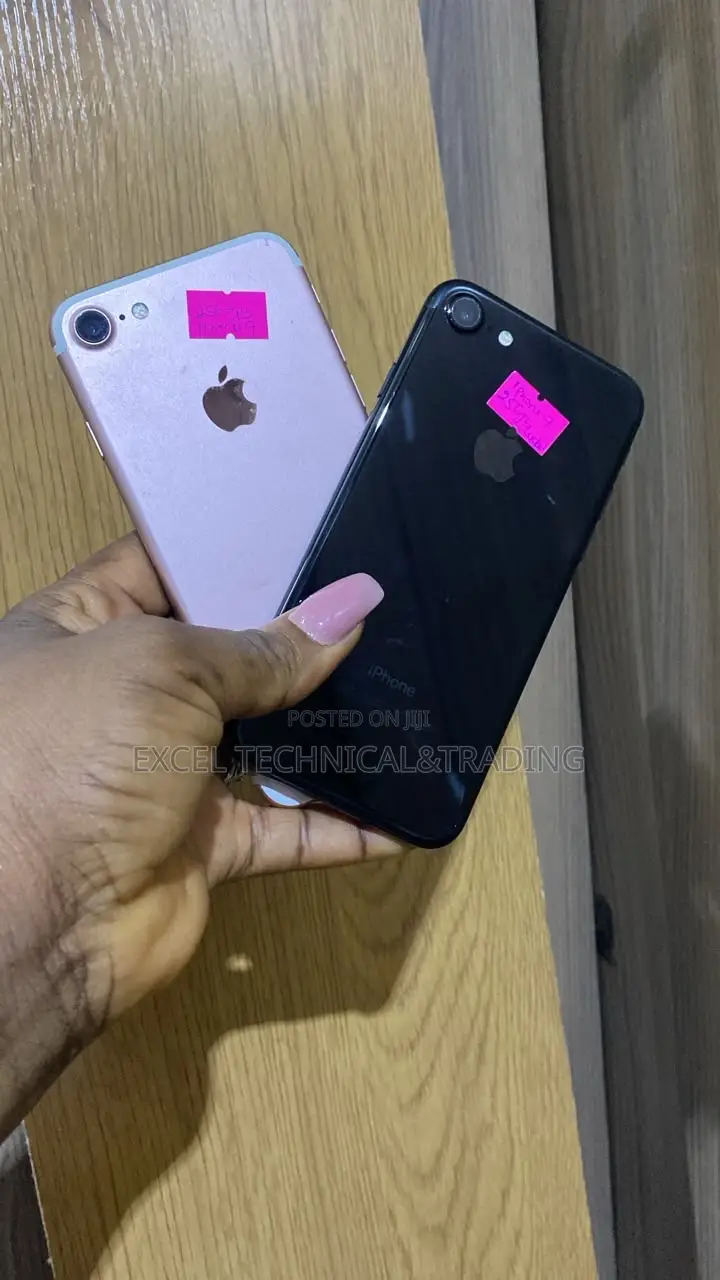 Apple iPhone 7 128 GB Black