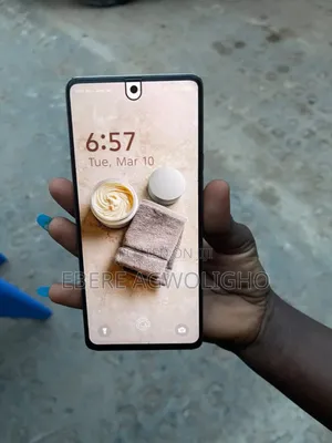 Tecno Camon 30 256 GB Gold