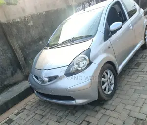 Toyota Aygo 2009 Silver