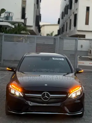 Mercedes-Benz C400 4Matic AWD Sedan (3.0L V6 7A) 2015 Black