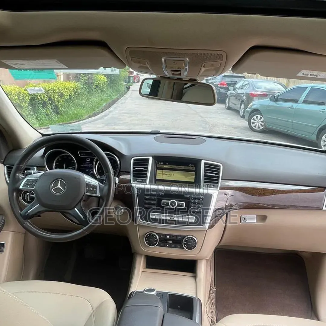 Mercedes-Benz M Class 2012 White