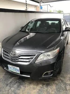 Toyota Camry 2009 Gray