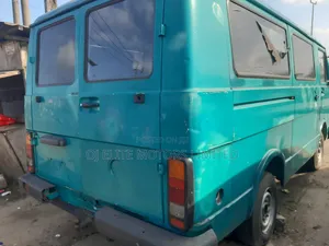 Volkswagen LT 1999 Blue