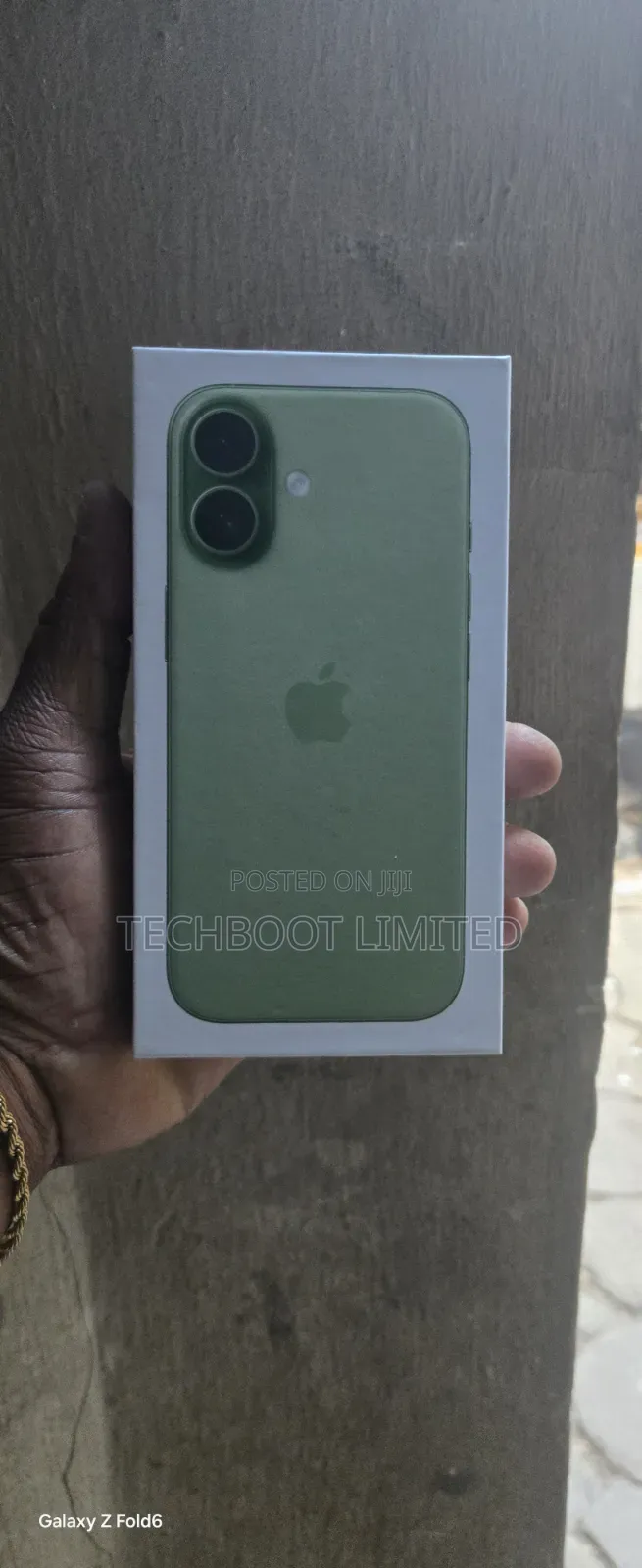 New Apple iPhone 17 256 GB White