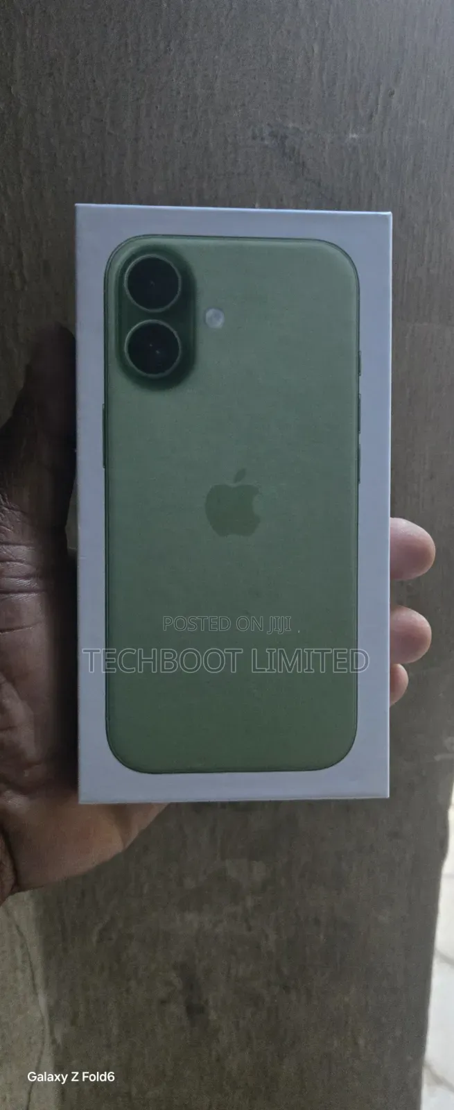 New Apple iPhone 17 256 GB White