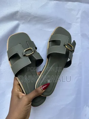 Oma's Shoes Collection