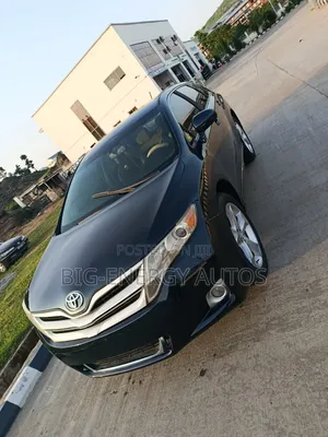 Toyota Venza AWD 2012 Gray