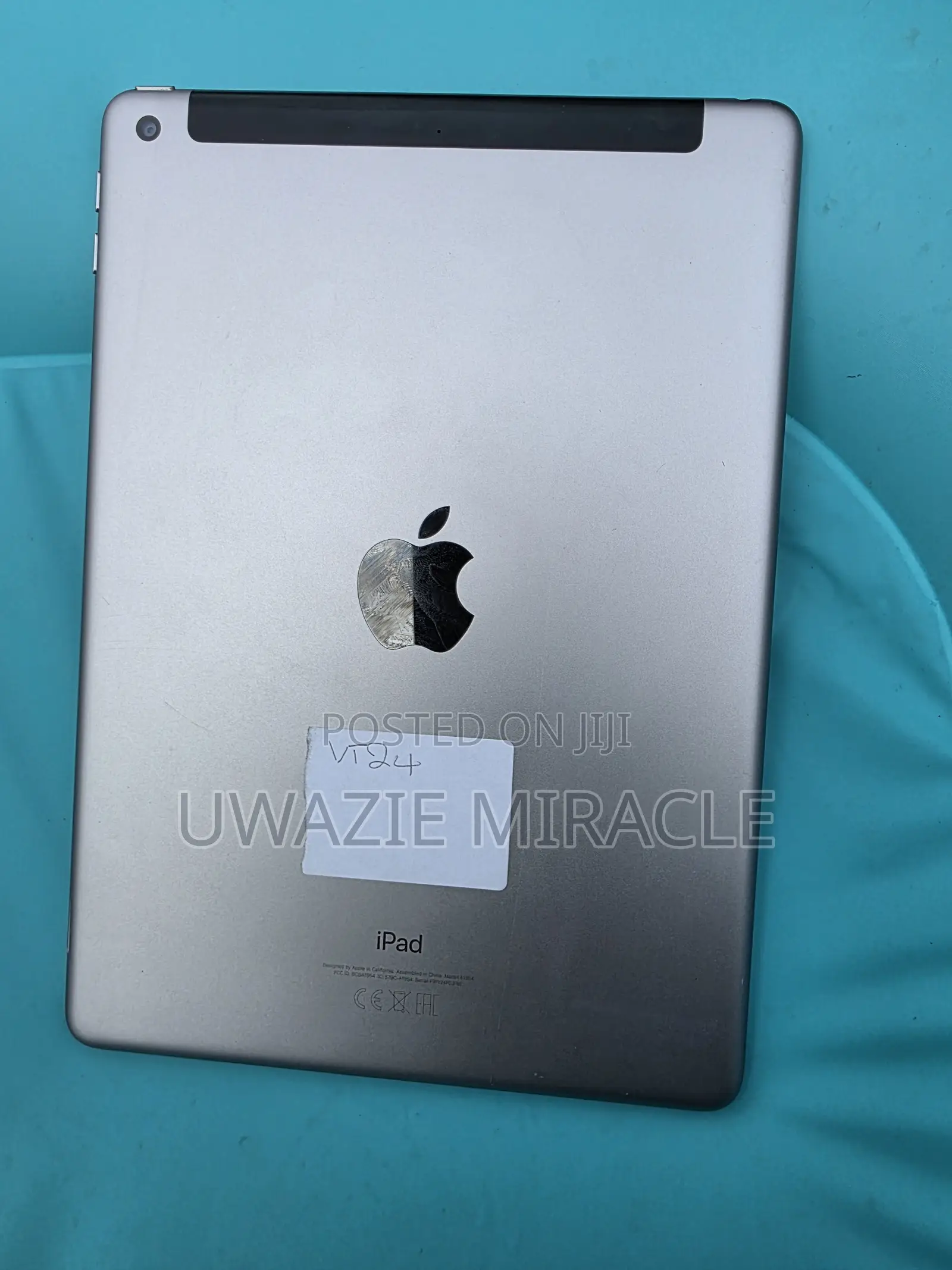 Apple iPad Wi-Fi +3G 32 GB Gray
