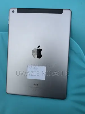Apple iPad Wi-Fi +3G 32 GB Gray