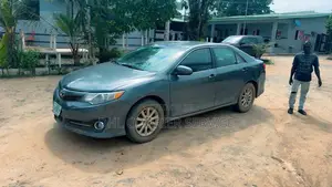 Toyota Camry 2013 Gray