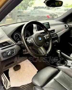 BMW X2 xDrive28i 2018 Gold