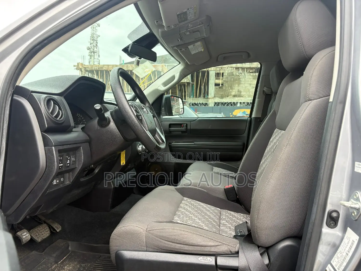 Toyota Tundra 2021 Gray