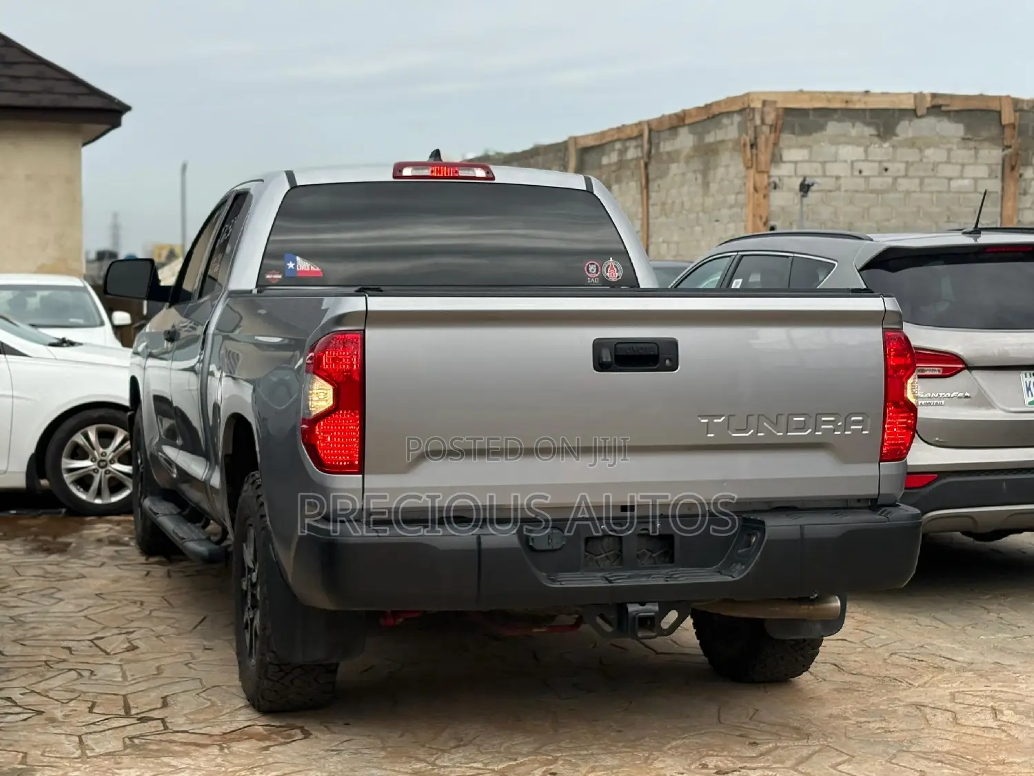 Toyota Tundra 2021 Gray