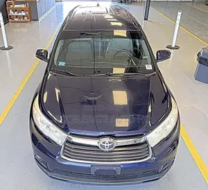 Toyota Highlander LE 4dr SUV AWD (3.5L 6cyl 6A) 2014 Blue