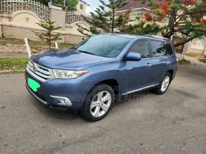 Toyota Highlander 2012 Blue