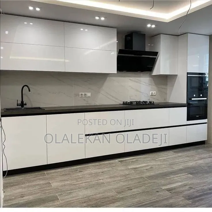 Kitchen Cabinet in HDF Board Material