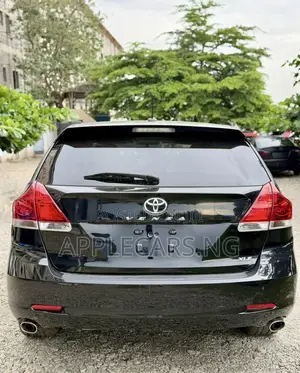 Toyota Venza XLE 2015 Black