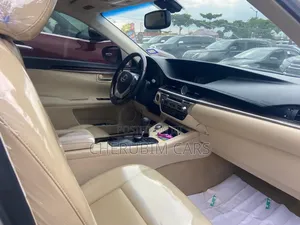 Lexus ES 2014 White