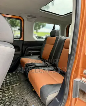 Honda Element 2006 Orange