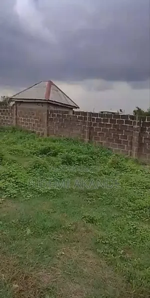 4 Acres Facing Lagos-Ibadan Expressway