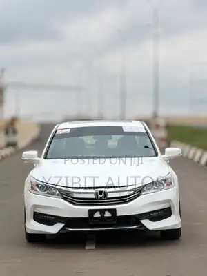 Honda Accord EX-L 4dr Sedan FWD (2.4L 4cyl 2A) 2016 White