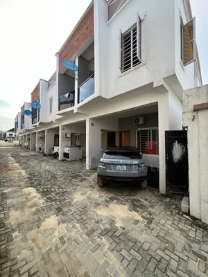 3bdrm Duplex in Ikota Lekki for rent