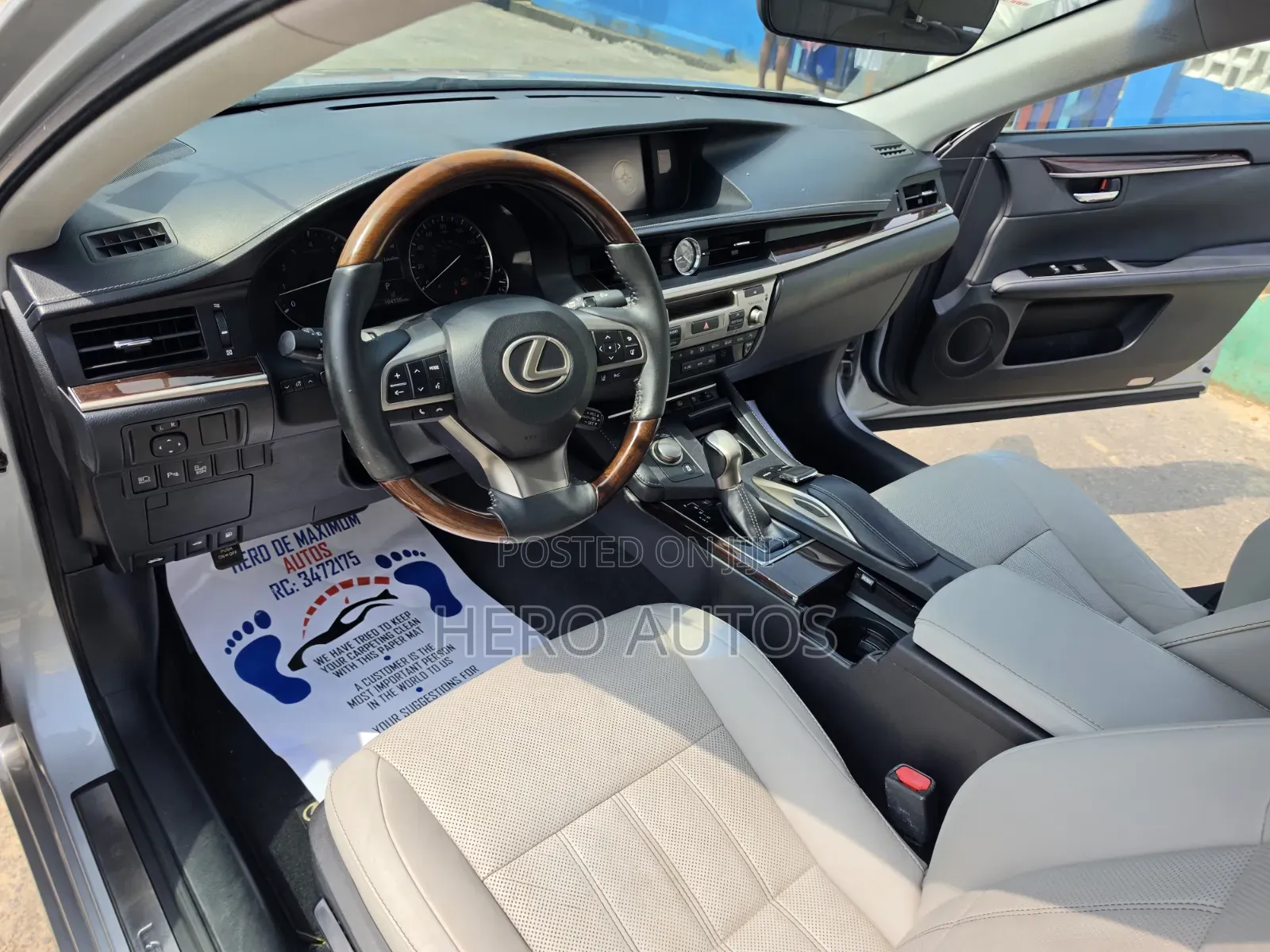 Lexus ES 2016 Silver
