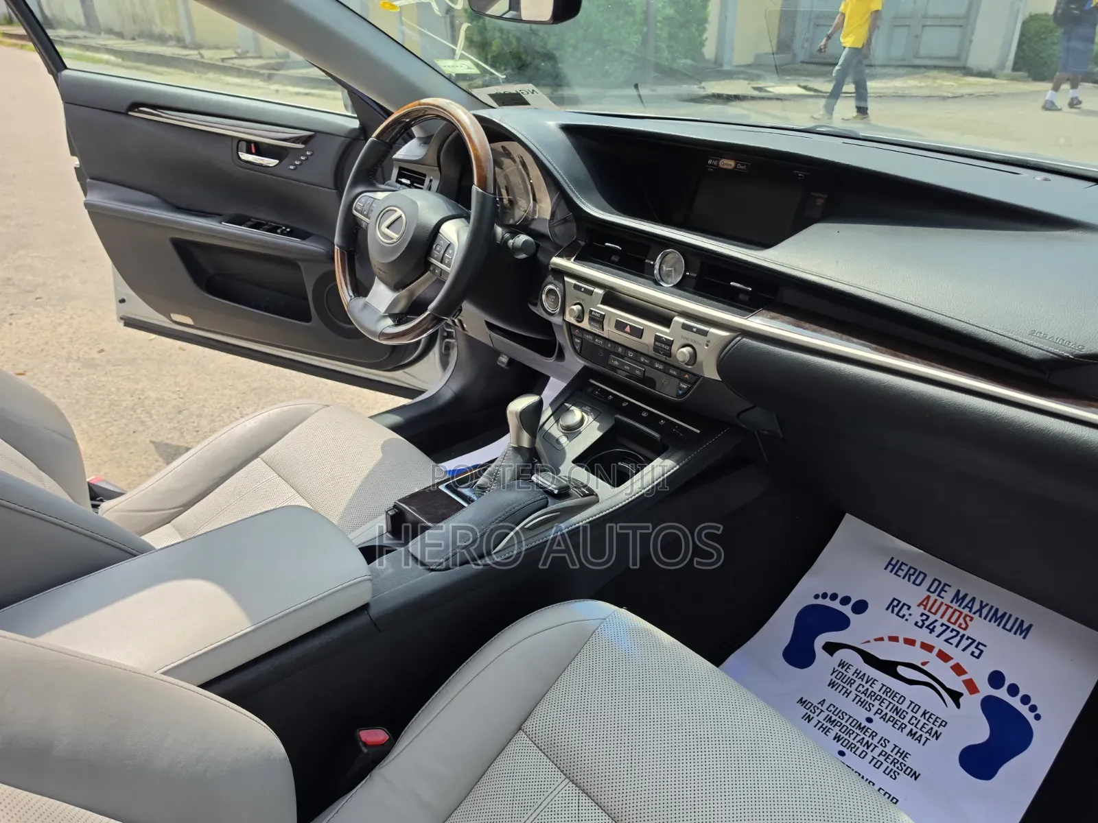 Lexus ES 2016 Silver