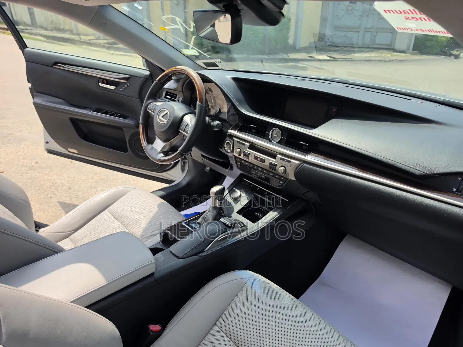 Lexus ES 2016 Silver