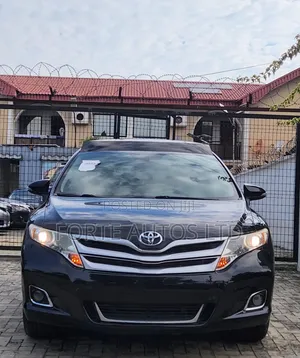 Toyota Venza XLE 4dr Wagon AWD (2.7L 4cyl 6A) 2015 Black