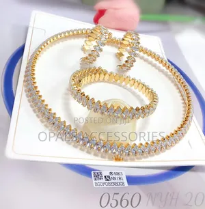 Elegant Marquise-Cut Crystal 3-Piece Jewelry Set