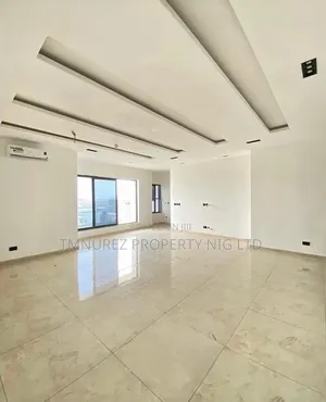 3bdrm Apartment in Lekki Phase 1 for rent