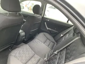 Honda Accord 2005 Gray
