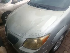 Pontiac Vibe 2005