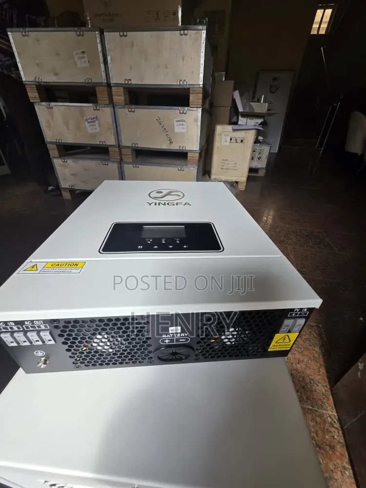 Ssolar Inverter and Battery