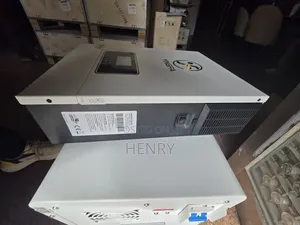 Ssolar Inverter and Battery