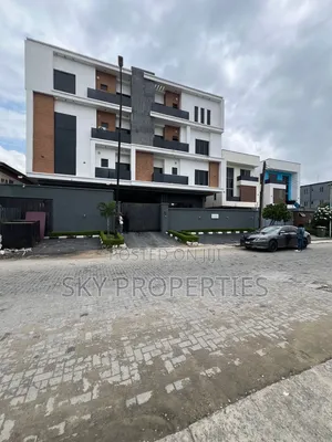 Furnished 2bdrm Apartment in Furo Ezimora, Lekki Phase 1 for sale