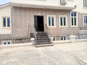 3bdrm Block of Flats in Mshell Homes, Lugbe District for rent