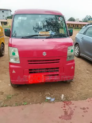 Suzuki APV Minibus 2012 Red
