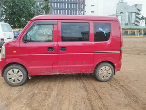 Suzuki APV Minibus 2012 Red
