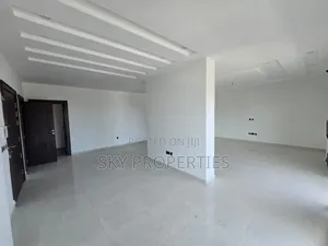 3bdrm Apartment in Onikoyi for rent