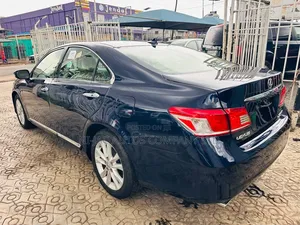 Lexus ES 350 2010 Blue